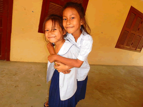 カンボジアの子供たちに支援が届かない孤児院の現状 社会貢献